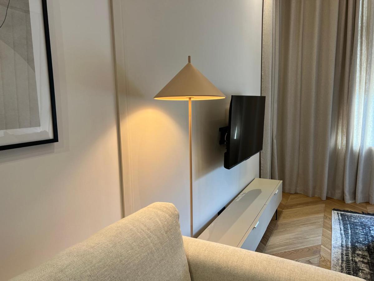 Apartament Migdalowy Torun Bagian luar foto