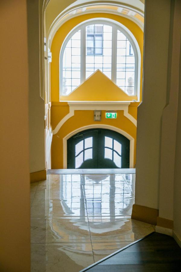 Apartament Migdalowy Torun Bagian luar foto
